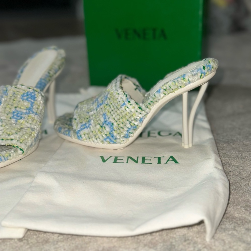 💚BOTTEGA VENETA 💚TWEED PATTERN HEELS Winter 2024/25 NEW